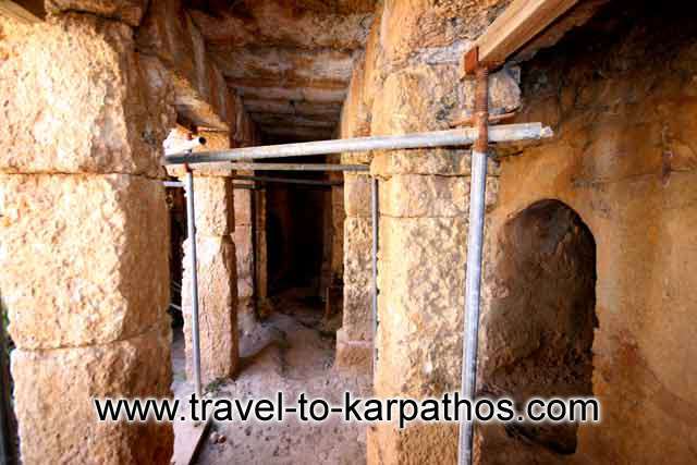  KARPATHOS PHOTO GALLERY - DEXAMENI INSIDE